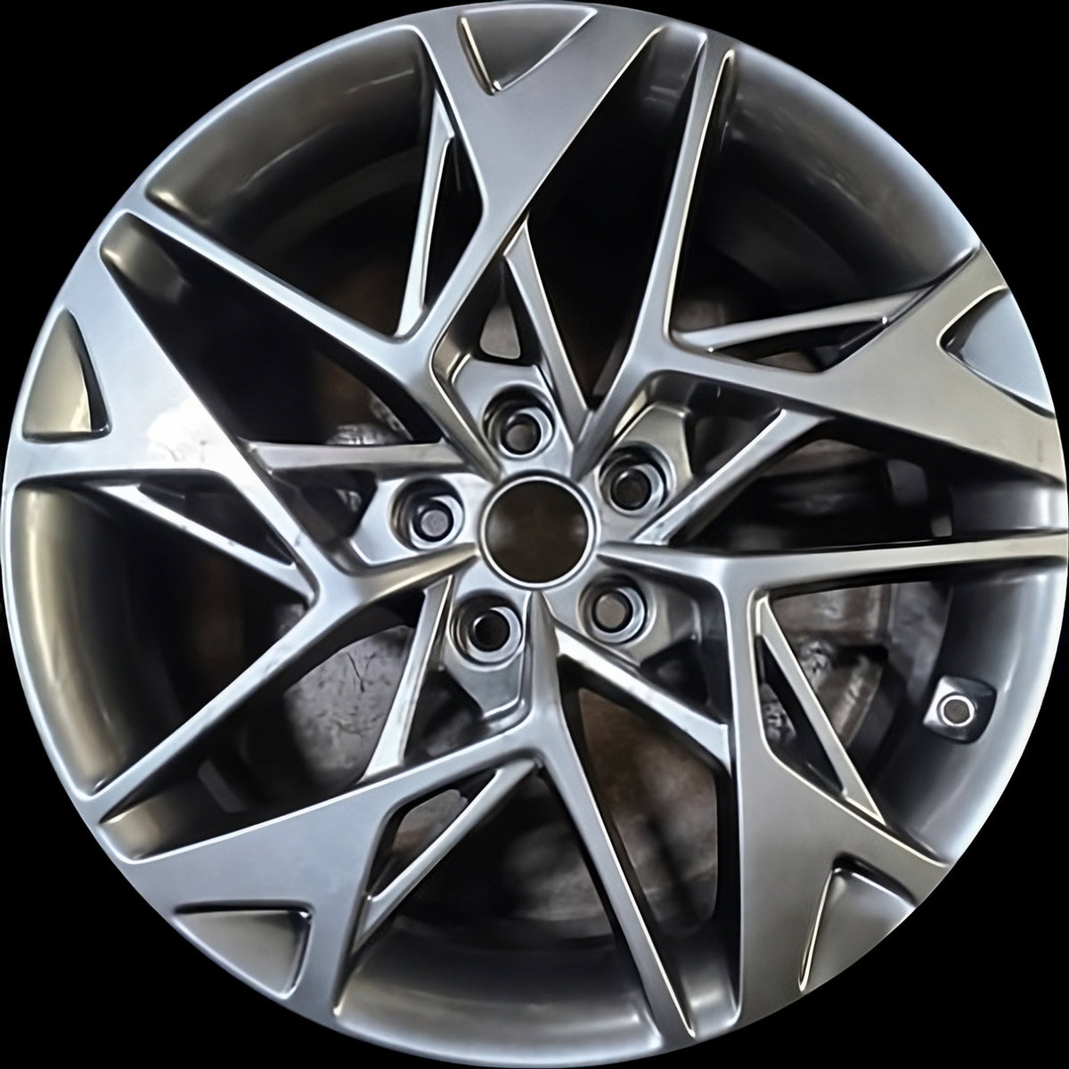 Genesis GV70  2022-2025 Factory OEM Car Wheel Size 19x8 Alloy 71038.HYPVG.FF